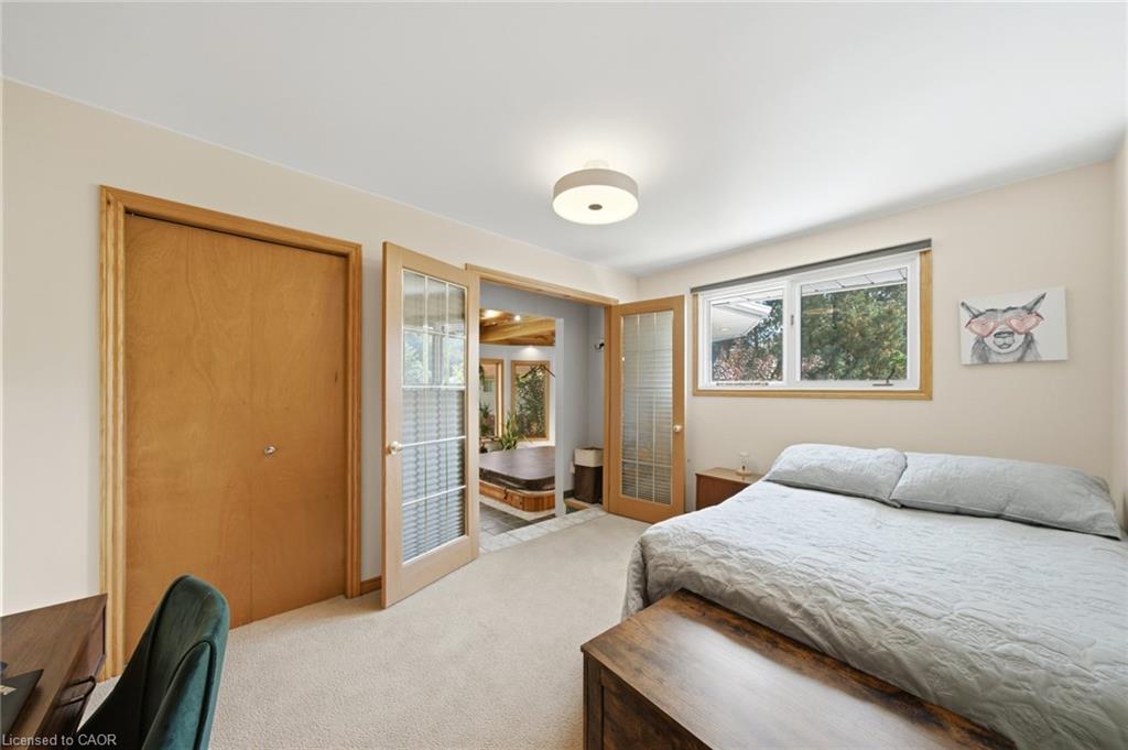 16 Redwood Court Property Photo 17