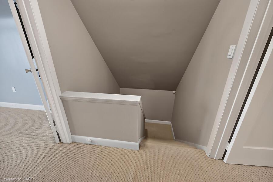 202 East 26th Street Property Photo 29
