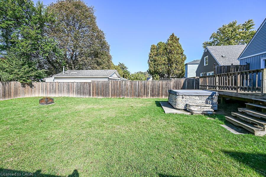 202 East 26th Street Property Photo 41