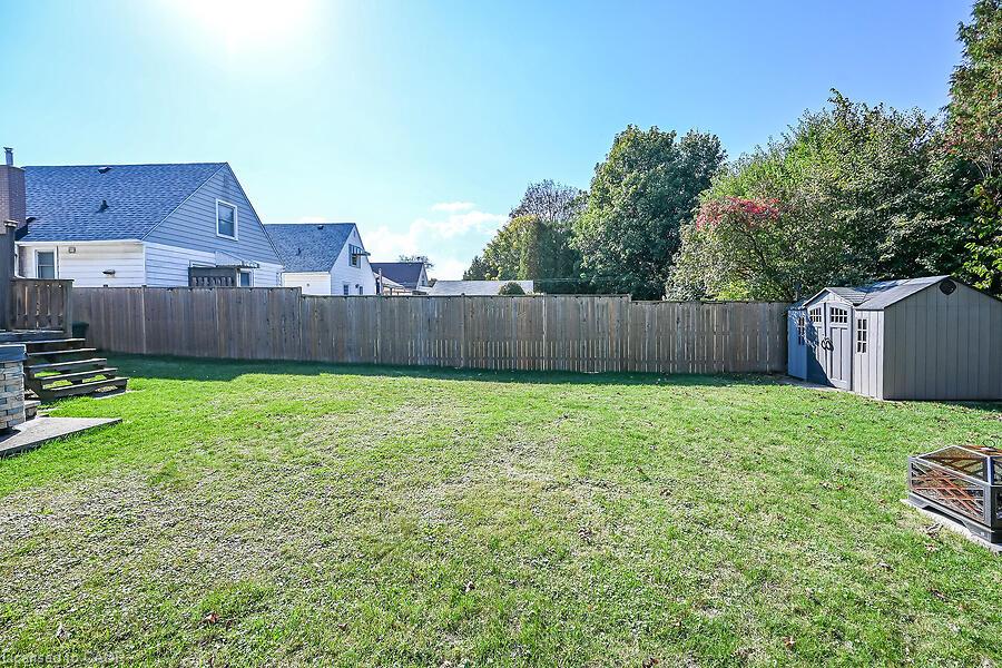 202 East 26th Street Property Photo 44