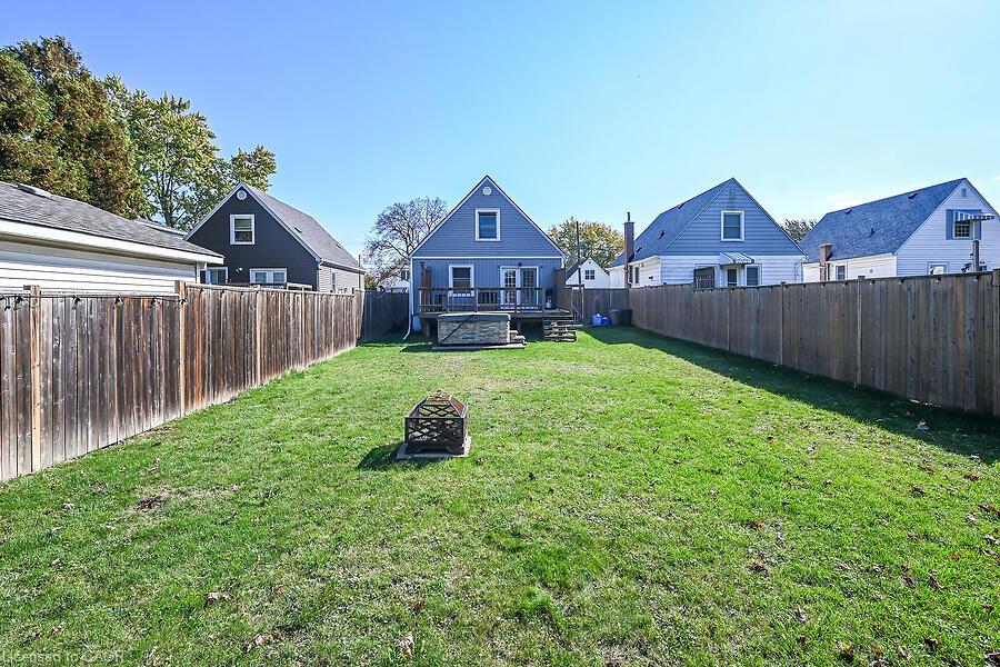 202 East 26th Street Property Photo 45