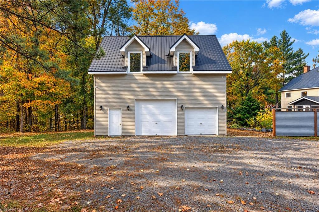 2029 Little Hawk Lake Road Property Photo 6