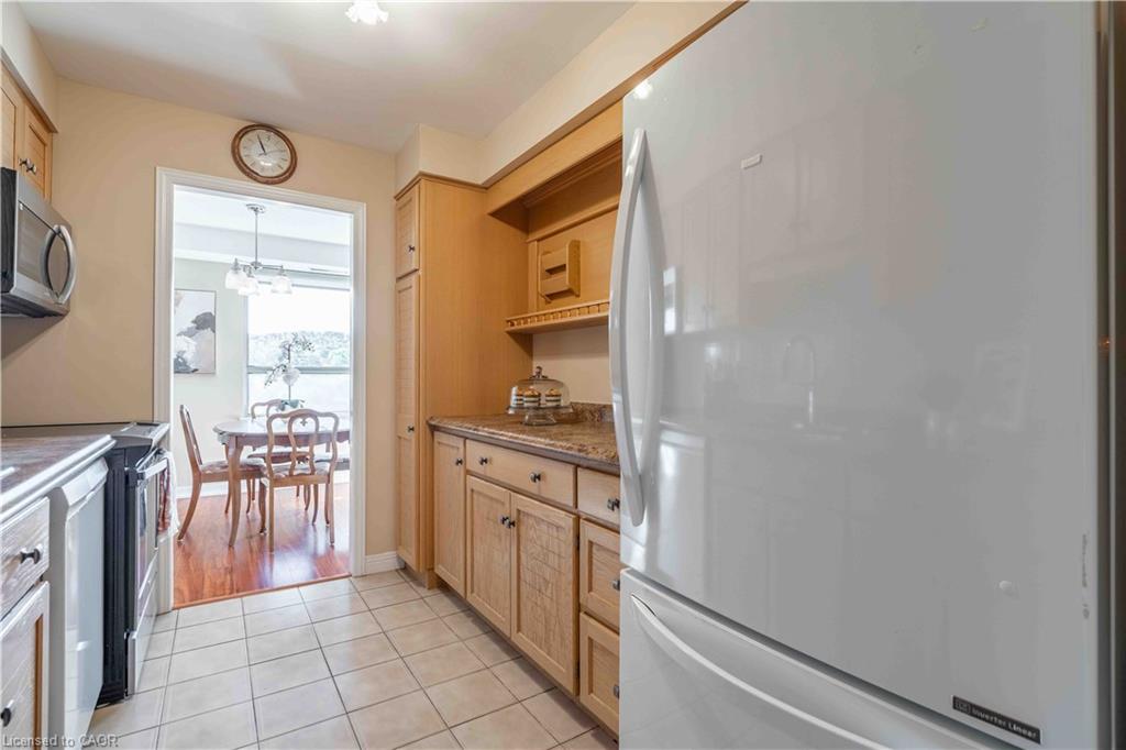 606-6 Village Green Boulevard Property Photo 7