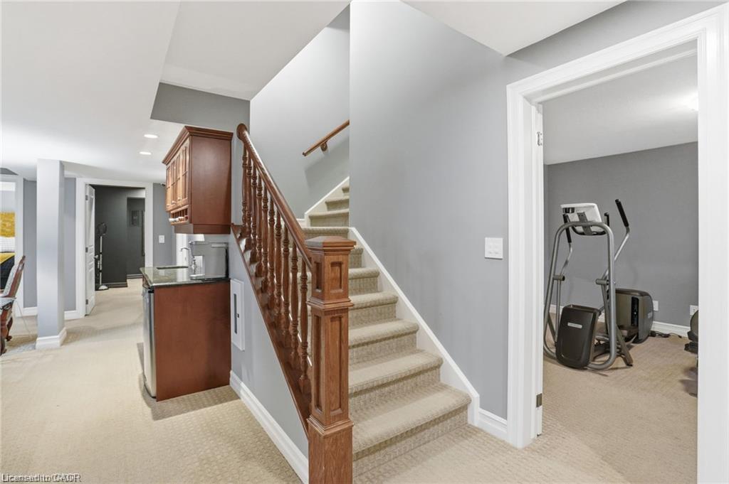 736 Rye Street Property Photo 34