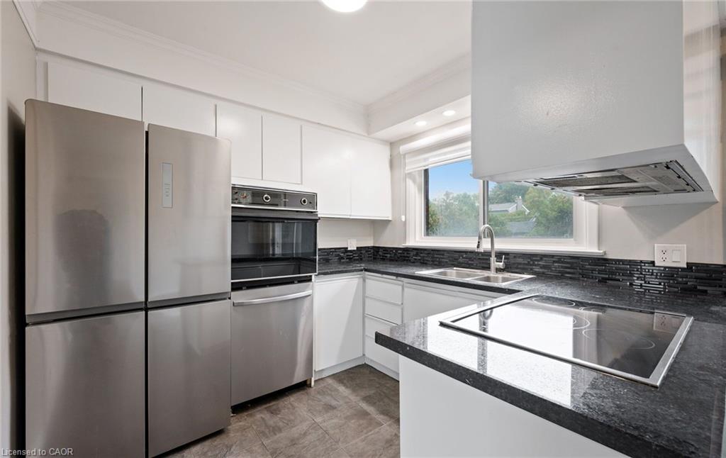 251 Third Line Property Photo 18