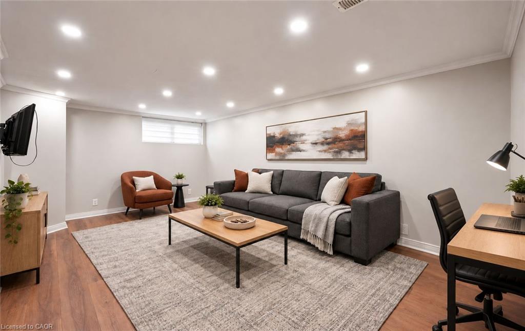 251 Third Line Property Photo 34