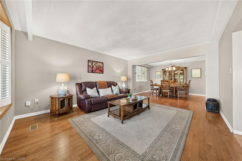 3 Harvard Place Property Photo 6