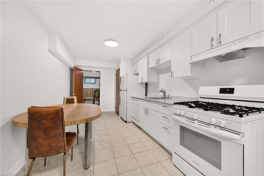 3 Harvard Place Property Photo 44