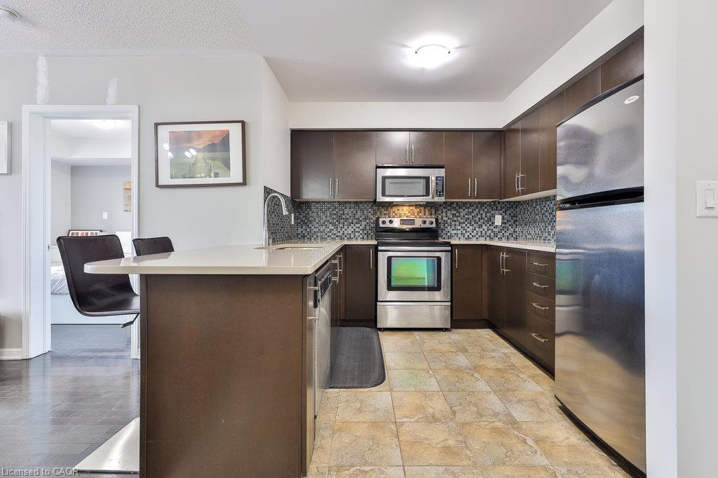 427-10 Mendelssohn Street Property Photo 3