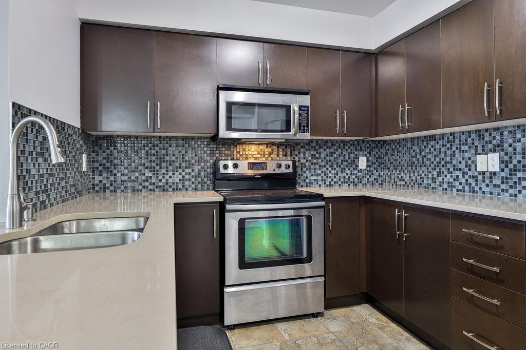 427-10 Mendelssohn Street Property Photo 5