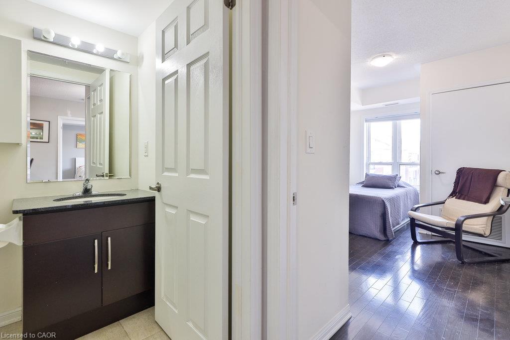 427-10 Mendelssohn Street Property Photo 22