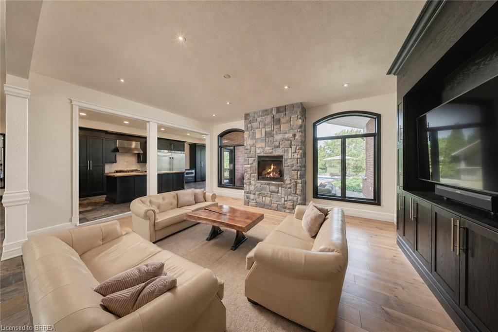 5 Tysons Way Property Photo 4