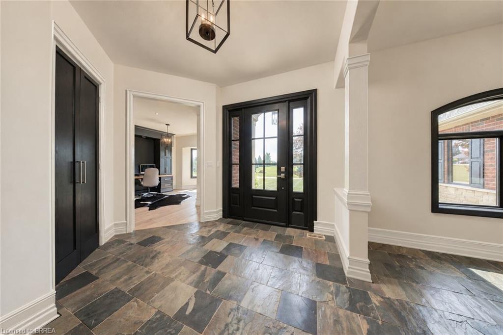 5 Tysons Way Property Photo 11
