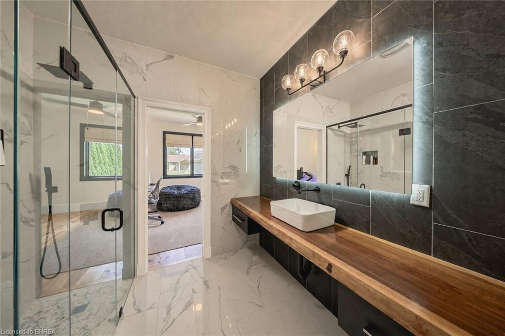 5 Tysons Way Property Photo 28