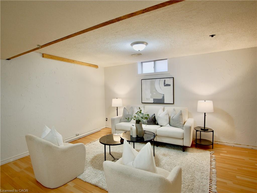 449 Exmoor Street Property Photo 28