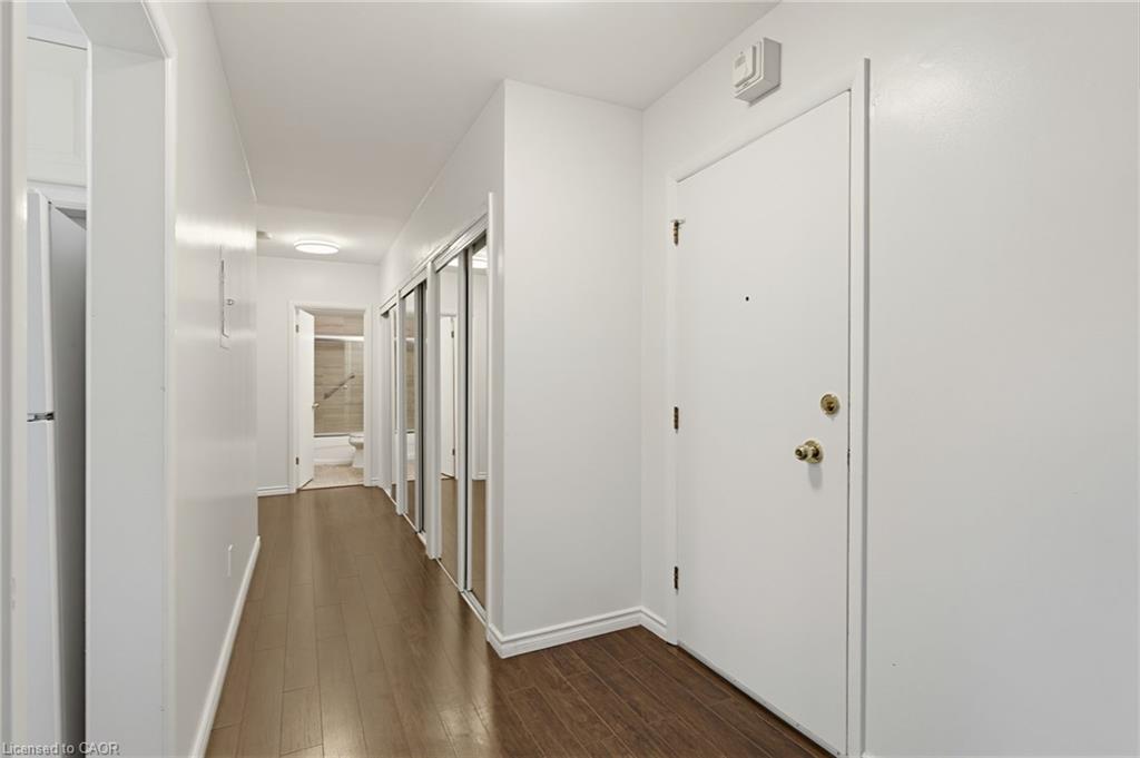 210-11 Woodman Drive S Property Photo 4