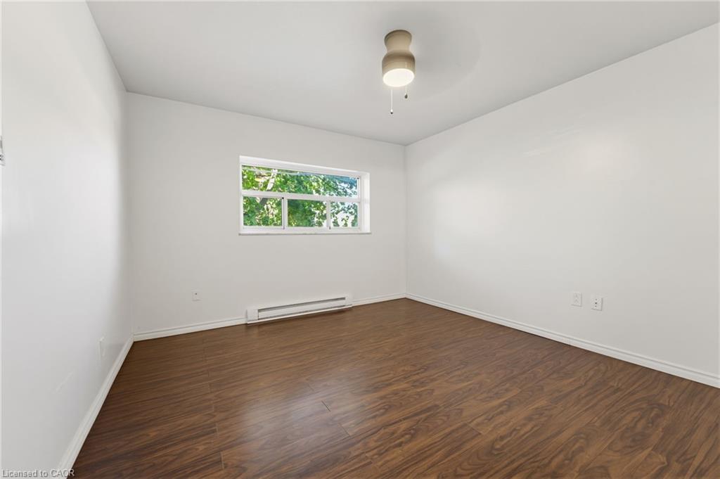 210-11 Woodman Drive S Property Photo 14