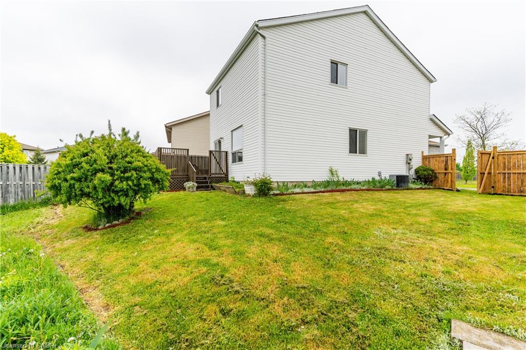 48 White Sands (upper) Court Property Photo 28