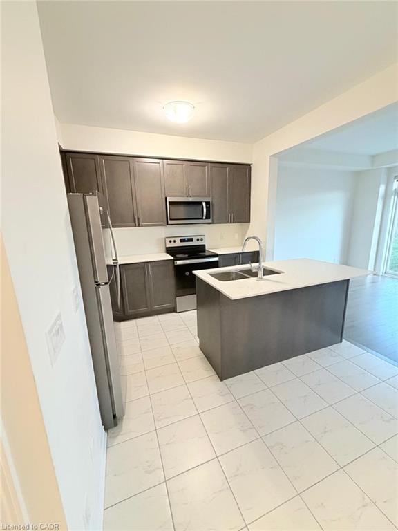 220 Broadacre Drive Property Photo 14