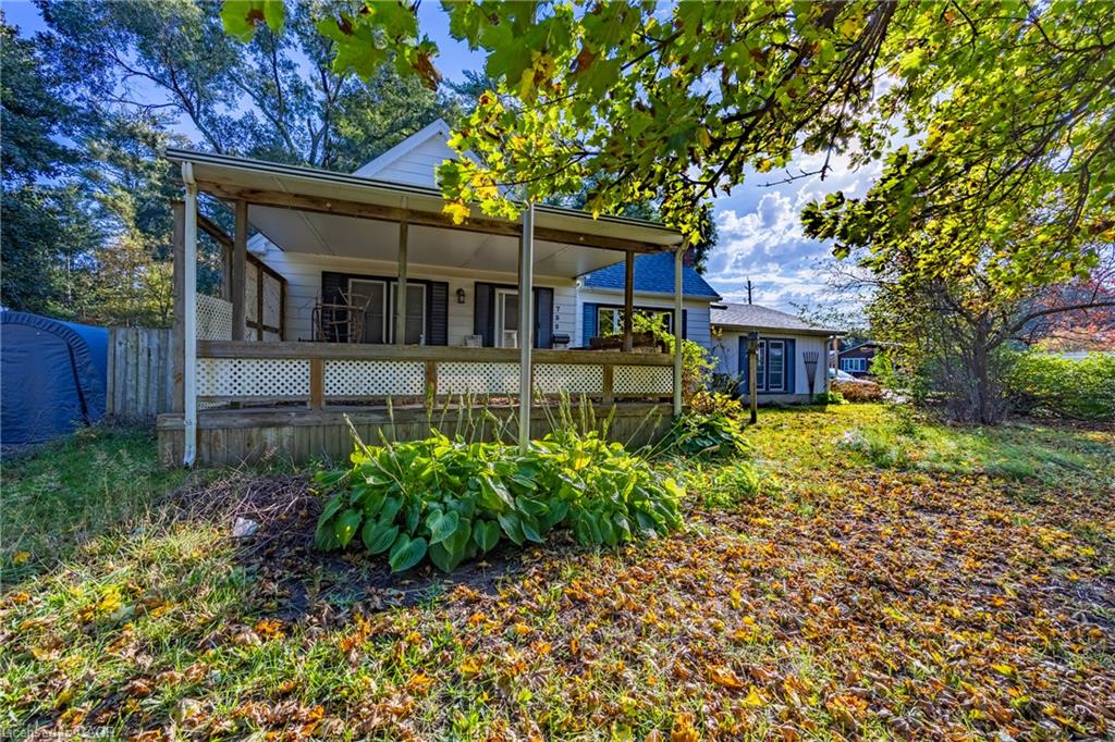 739 James Street Property Photo 21
