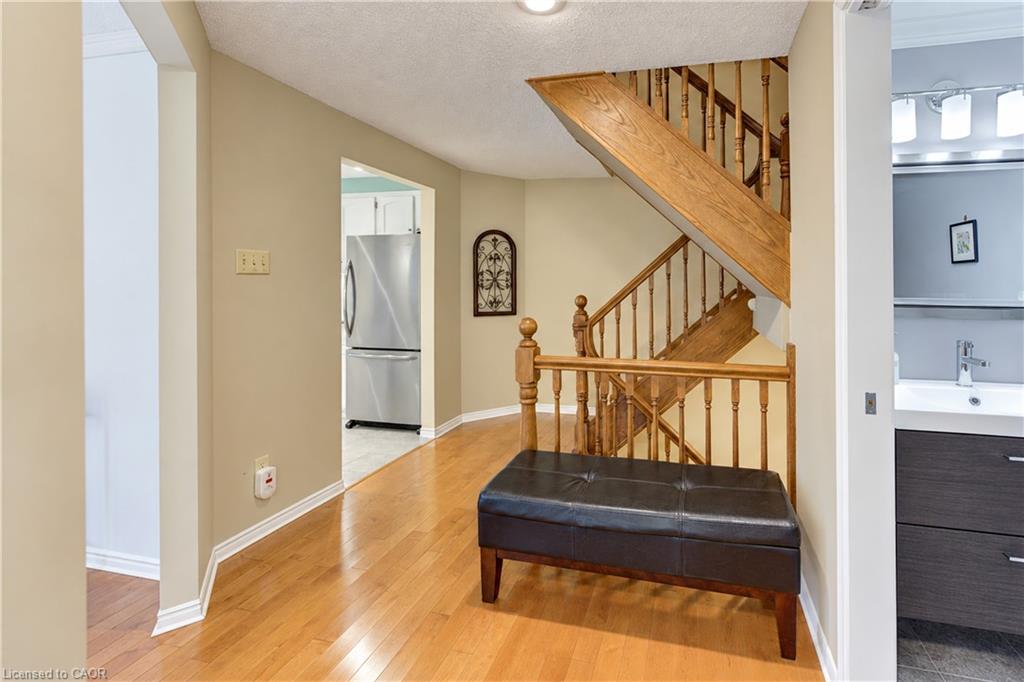 3-406 Craigleith Drive Property Photo 7