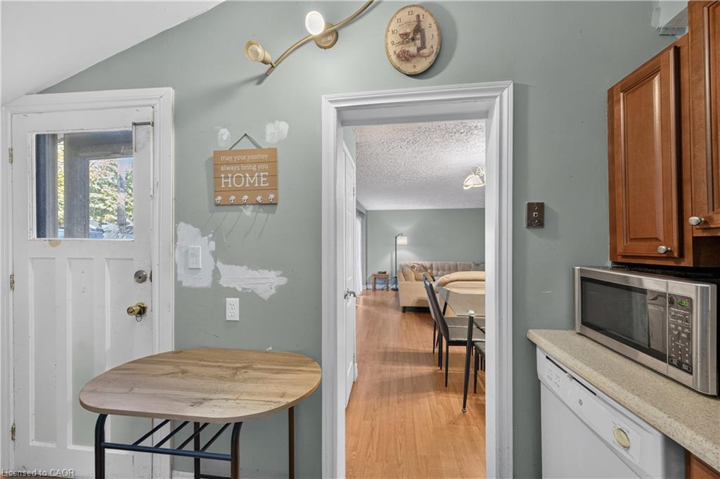 10 Maple Avenue Property Photo 9
