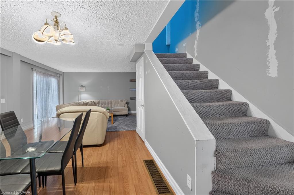 10 Maple Avenue Property Photo 12