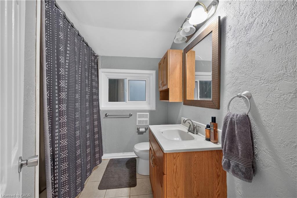 10 Maple Avenue Property Photo 20