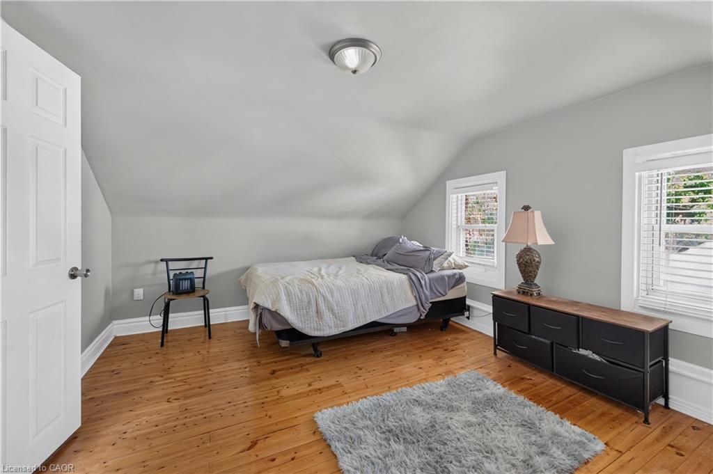 10 Maple Avenue Property Photo 24
