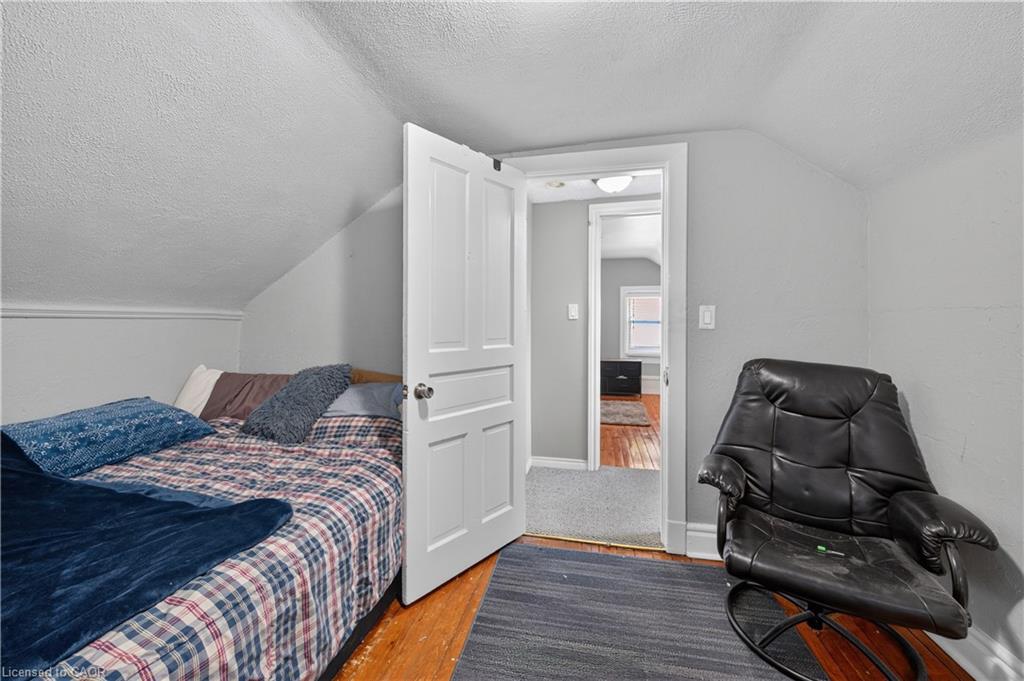 10 Maple Avenue Property Photo 26