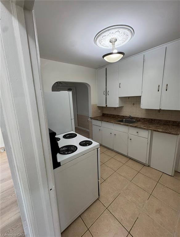 5-51 King Street E Property Photo 18