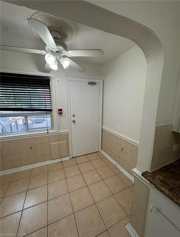 5-51 King Street E Property Photo 23