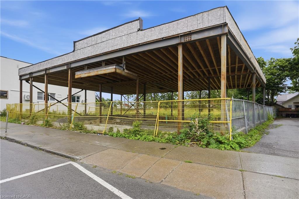 49 Division Street Property Photo 5