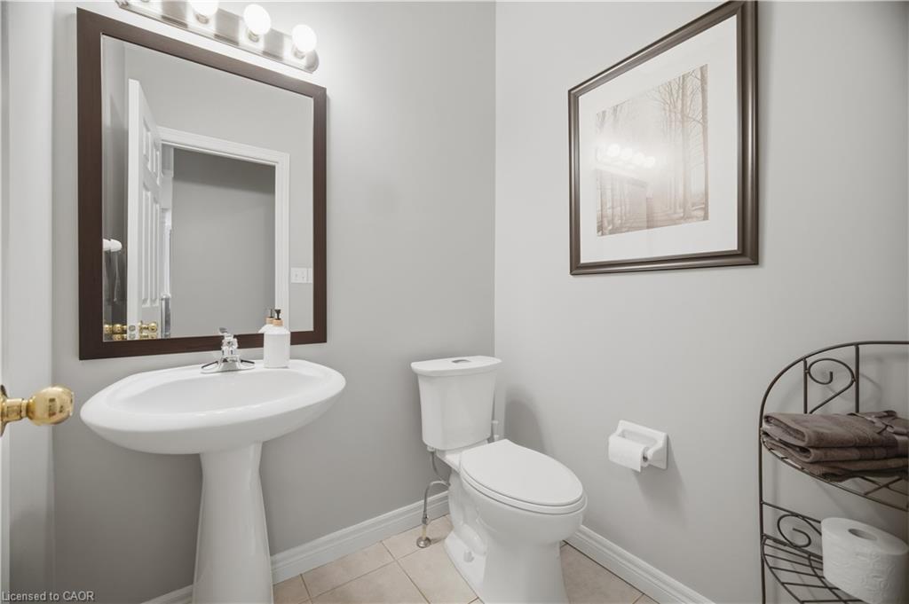 84 Meadowbank Drive Property Photo 22