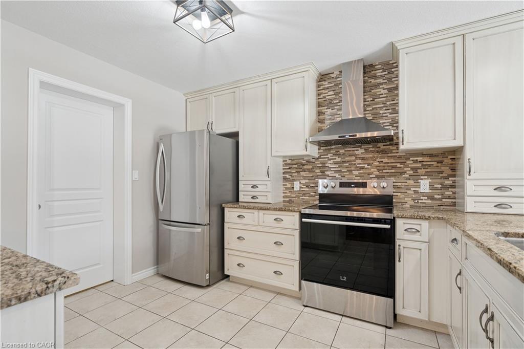 569 Starwood Drive Property Photo 10