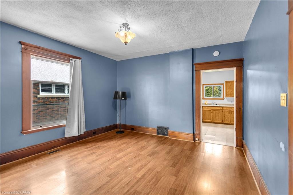 49 Mintern Avenue Property Photo 9