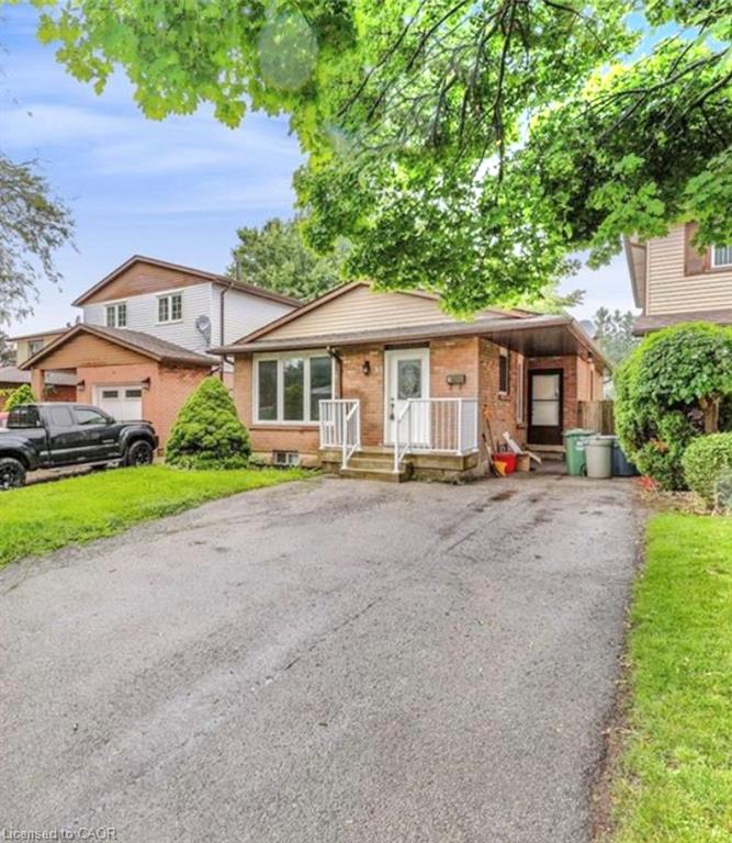 1-35 Megna Court Property Photo 1