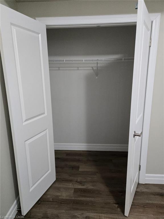 160 Beck Street Property Photo 8