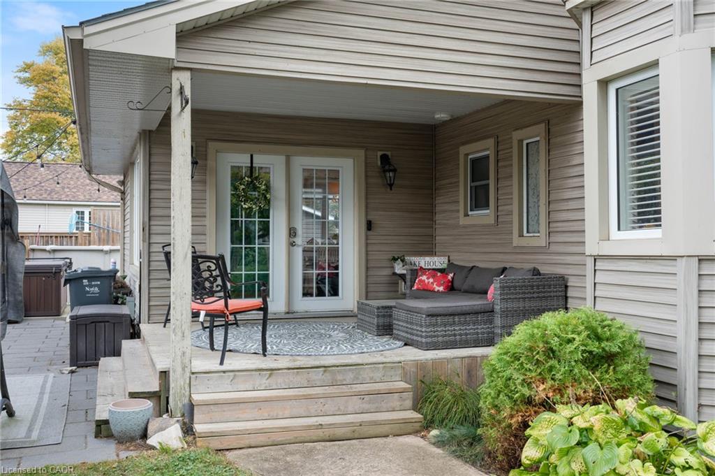 61 Brown Street Property Photo 3
