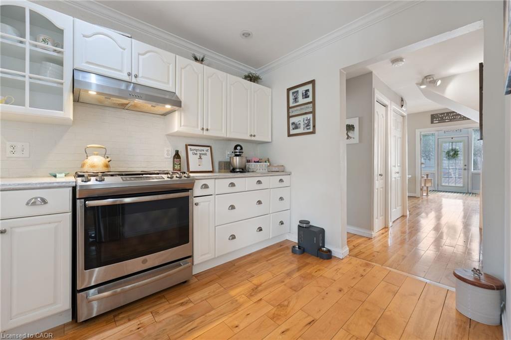 61 Brown Street Property Photo 6