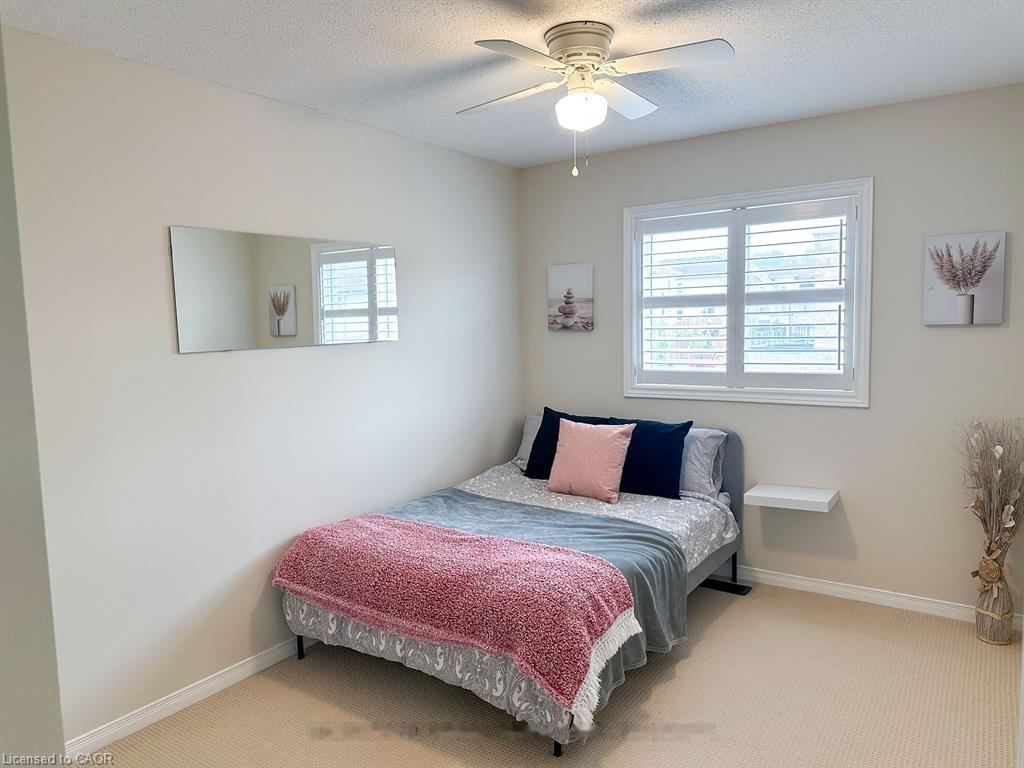 183 Penny Lane Property Photo 15