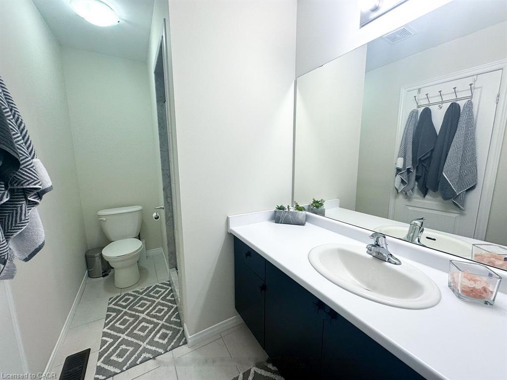 183 Penny Lane Property Photo 19