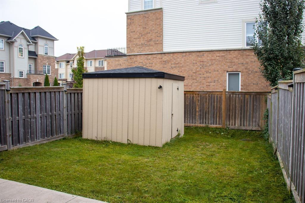 183 Penny Lane Property Photo 29