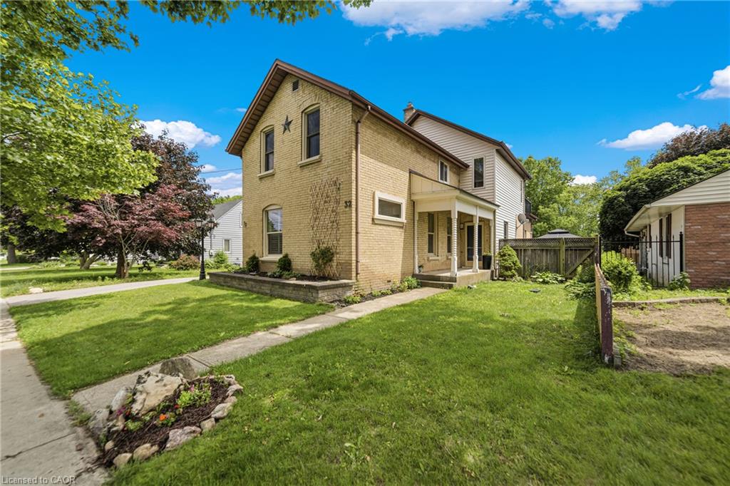 32 Clench Avenue Property Photo 4