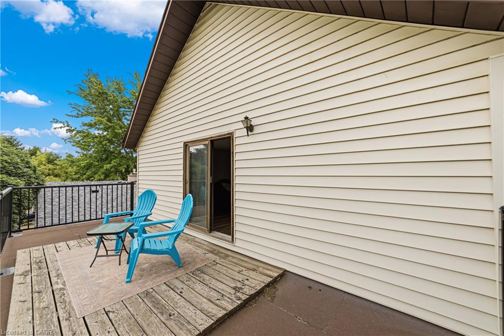 32 Clench Avenue Property Photo 21