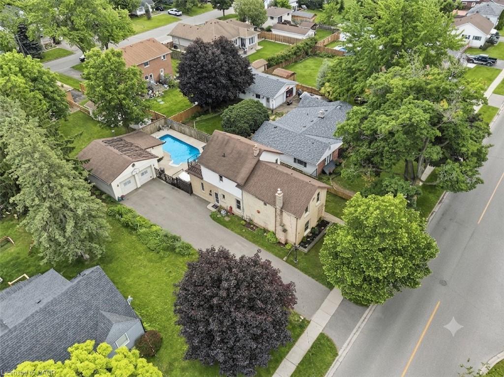 32 Clench Avenue Property Photo 36