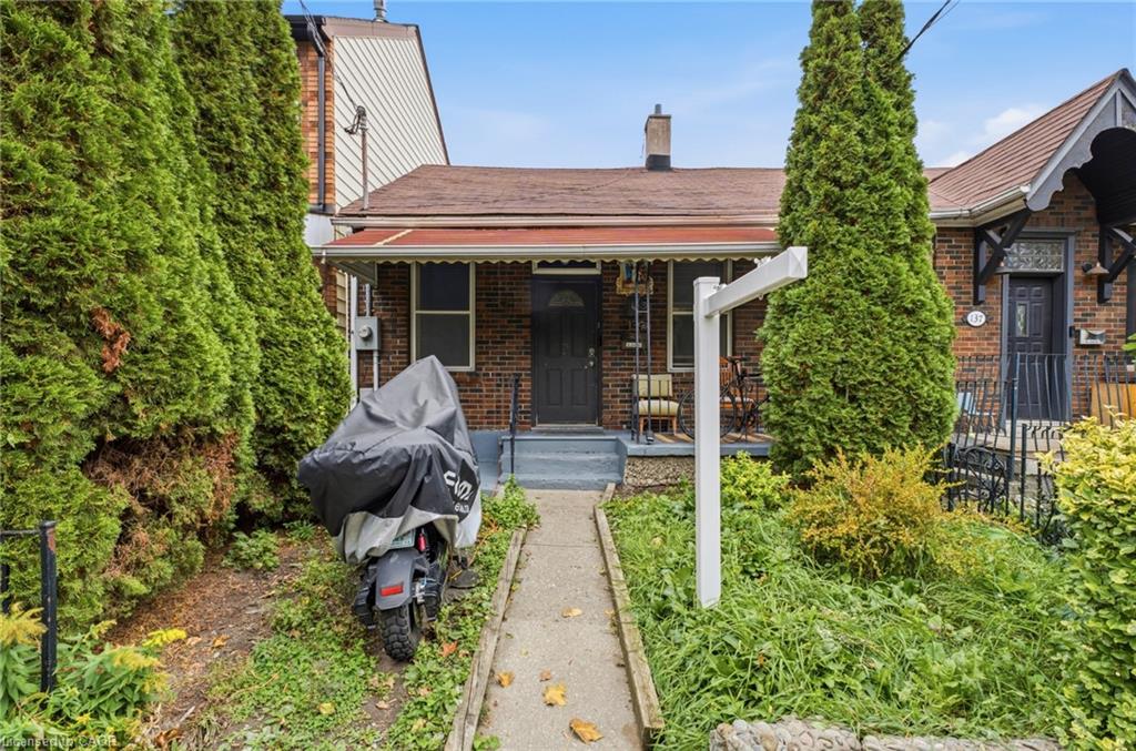 139 Euclid Avenue Property Photo 4
