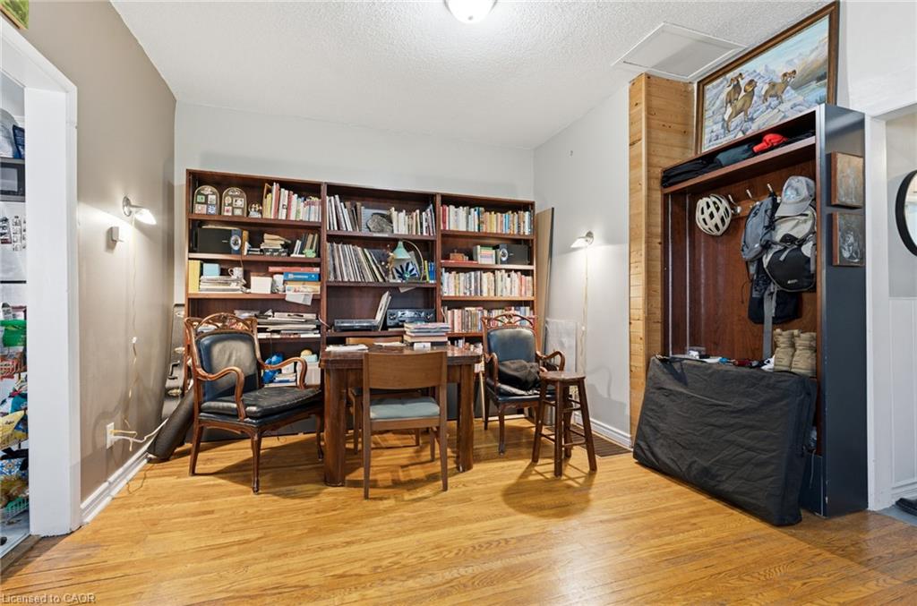 139 Euclid Avenue Property Photo 12