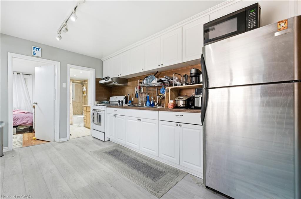 139 Euclid Avenue Property Photo 14