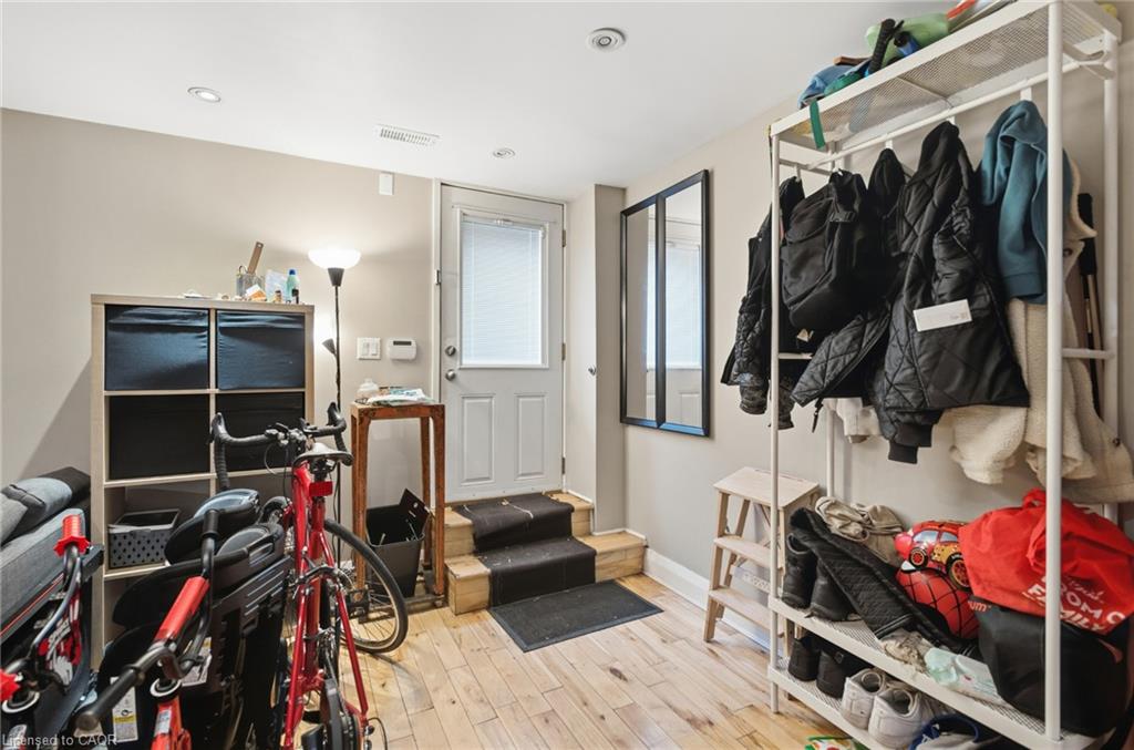 139 Euclid Avenue Property Photo 19
